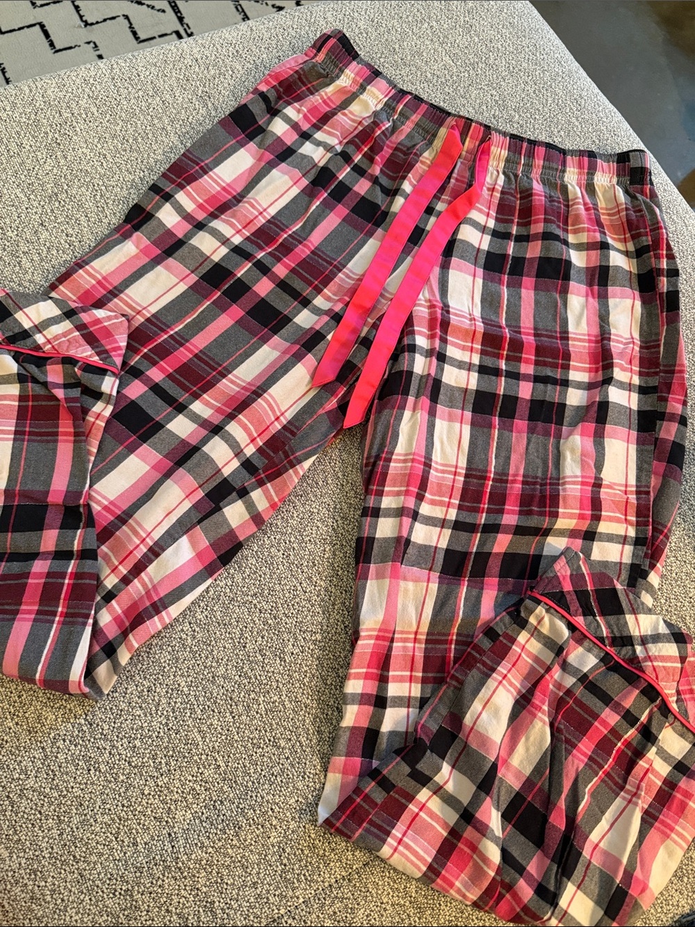 Victoria's Secret Pink Black and White Plaid Cotton Pajama Pants